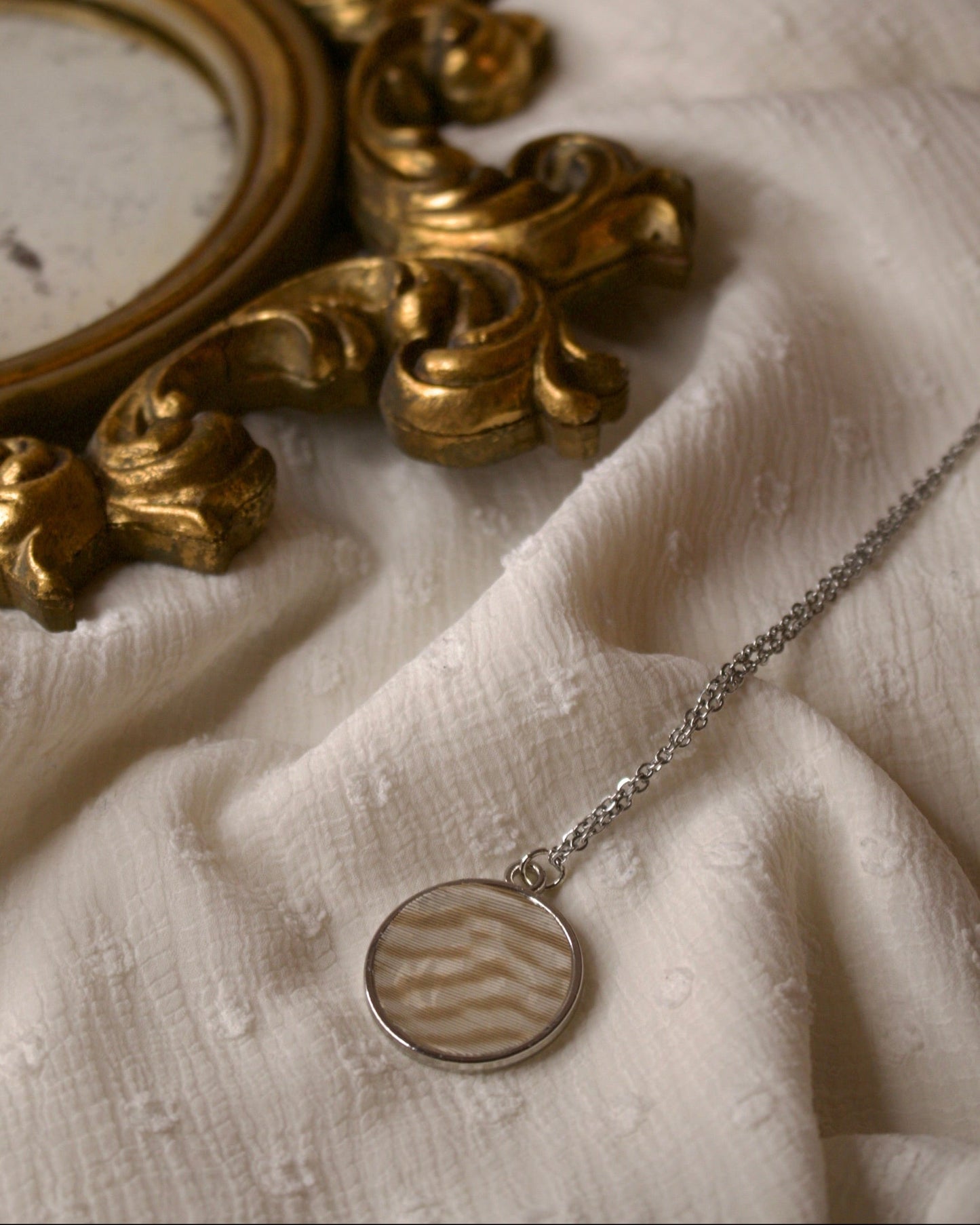 Collier Only Edition limité Faisan doré isabelle