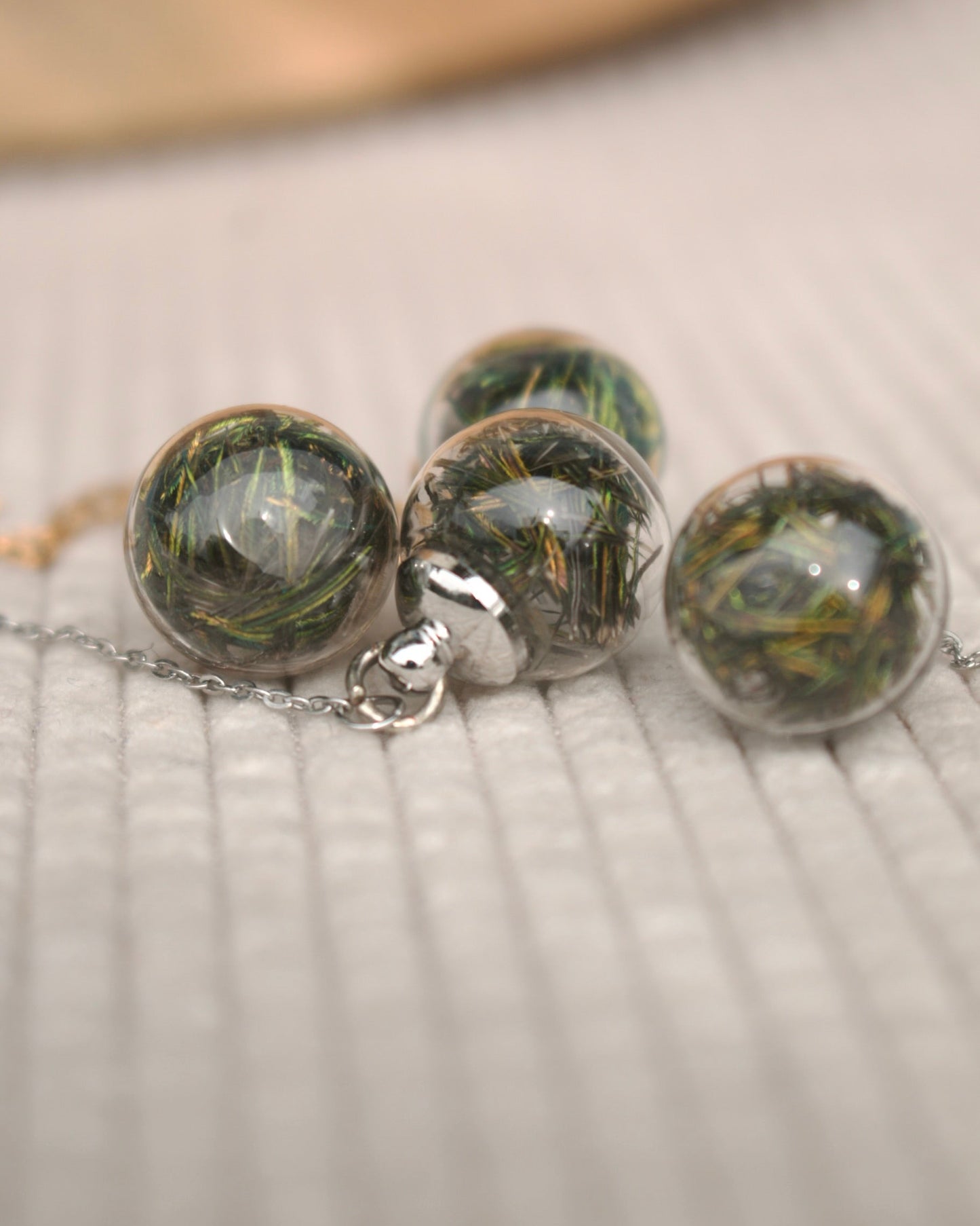 Boucles d'oreilles Lily Paon bleu