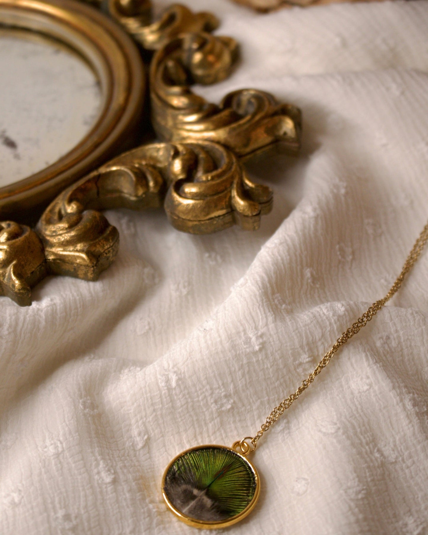 Collier Paon vert